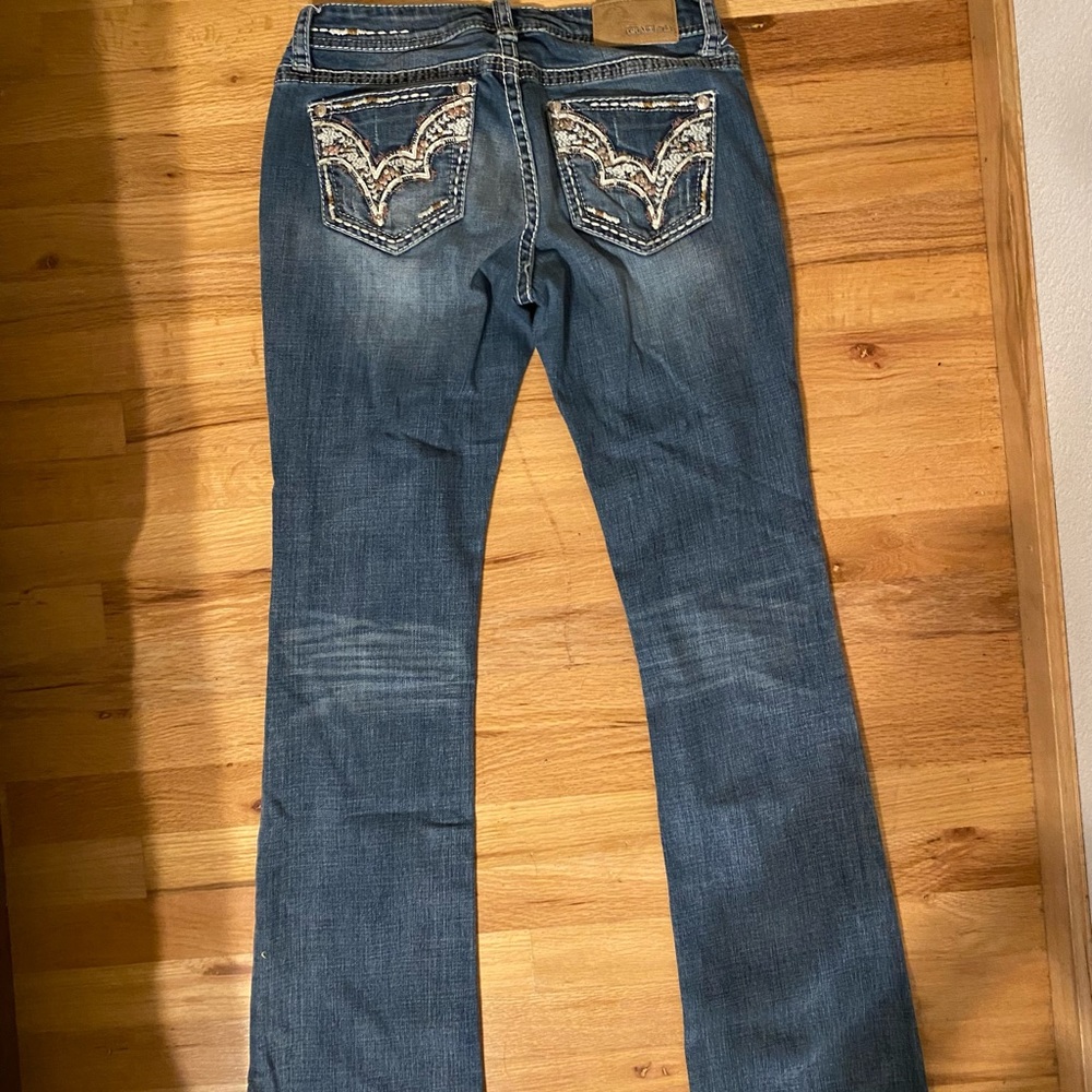 Grace In LA - Picture 2 of 3